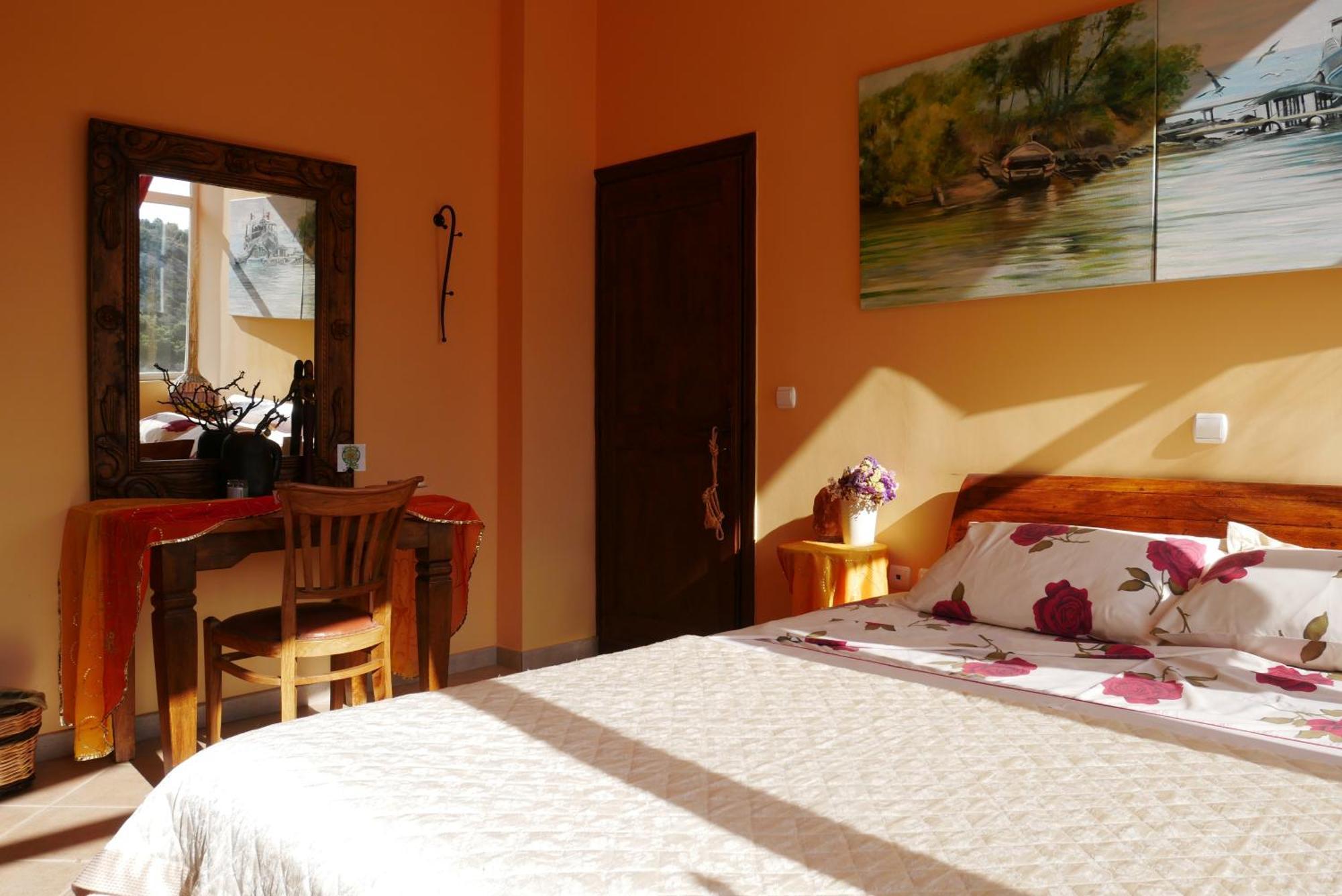 Casa Di Luce Bed and Breakfast Agia Marina  Eksteriør billede